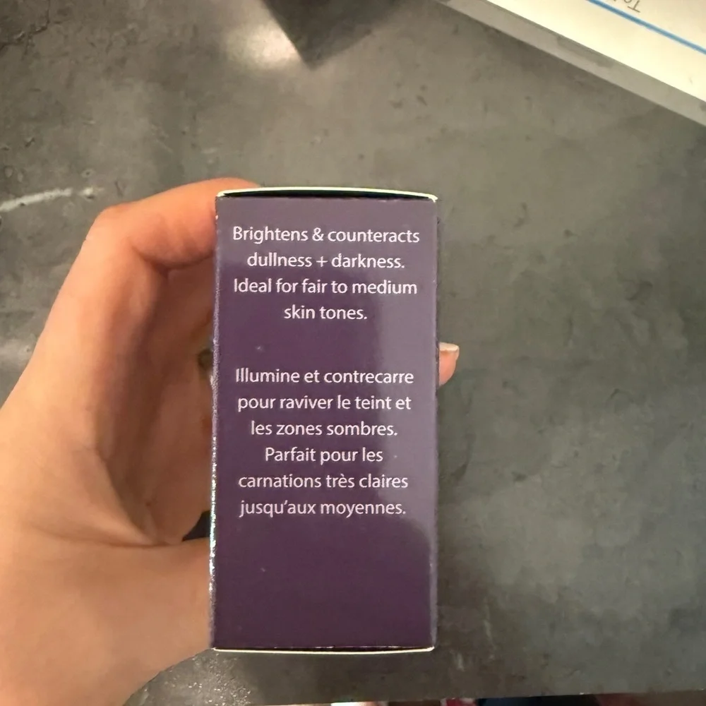 Tarte Creaseless Setting Powder in Purple Box